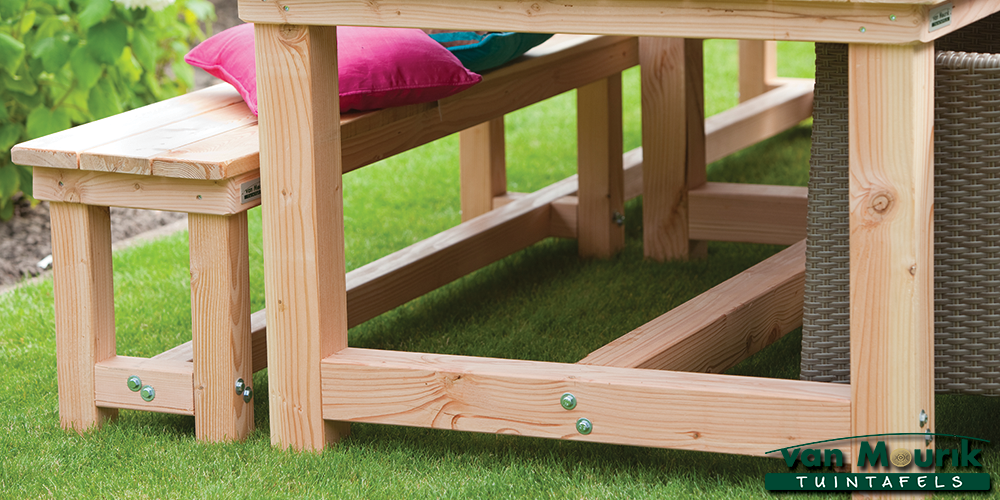 tafel met balk onder